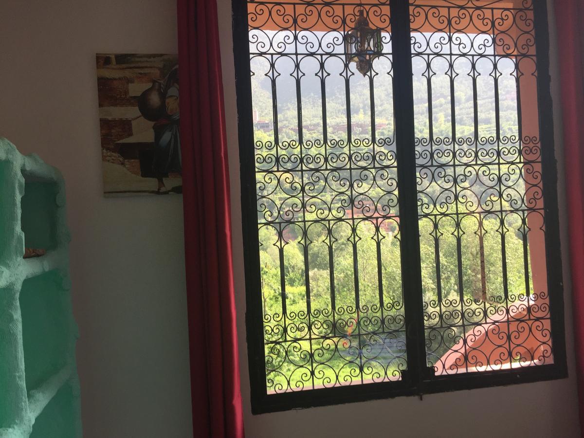 Chez Yahia, Au Coeur De L'Ourika Hotel Екстериор снимка