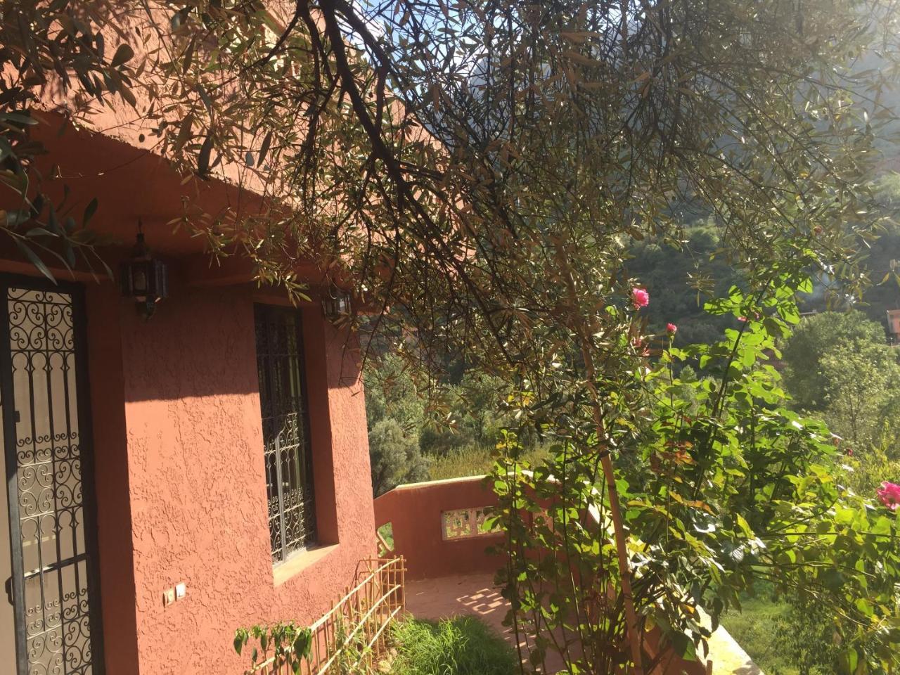 Chez Yahia, Au Coeur De L'Ourika Hotel Екстериор снимка