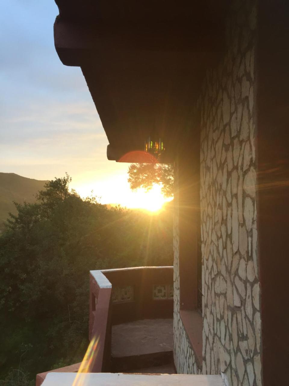 Chez Yahia, Au Coeur De L'Ourika Hotel Екстериор снимка